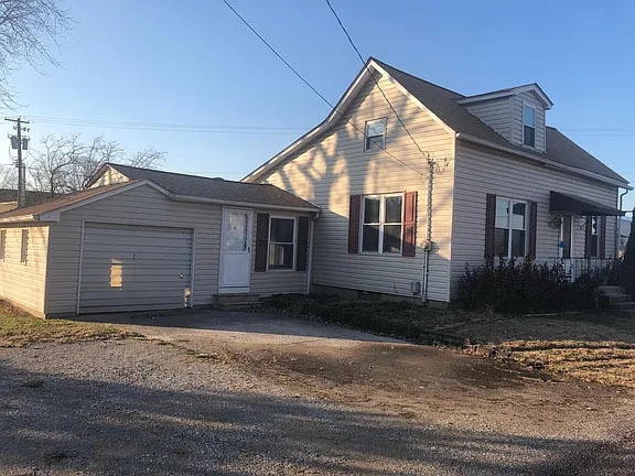 Building Photo - 401 N Lucas St