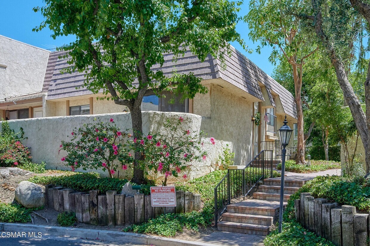 Foto principal - 6121 Shoup Ave