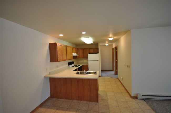 Building Photo - 4523 Jeffers Rd