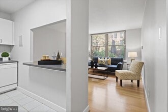 Building Photo - 1260 21st St NW