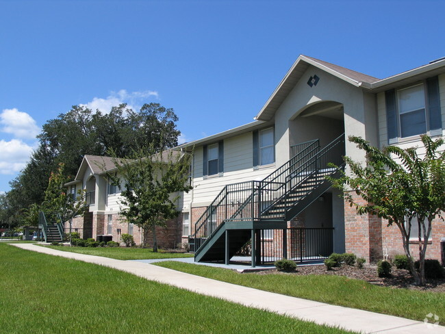 Building Photo - Kensington Apartments