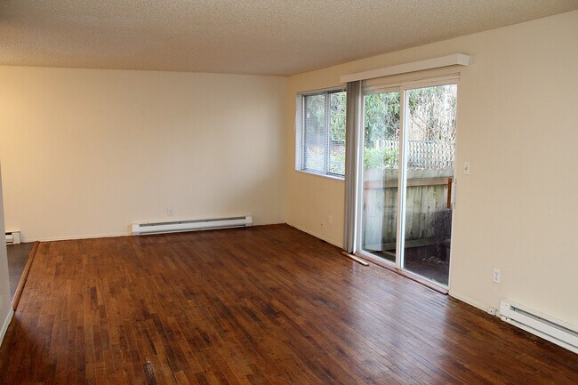 Foto del edificio - Mississippi/Williams 3 Bedroom Ranch House...