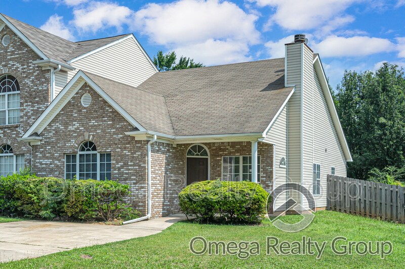 1013 Ashley Brook Ln, Helena, AL 35080 House Rental in Helena, AL