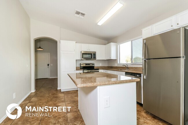 Foto del edificio - 6003 W Warner St
