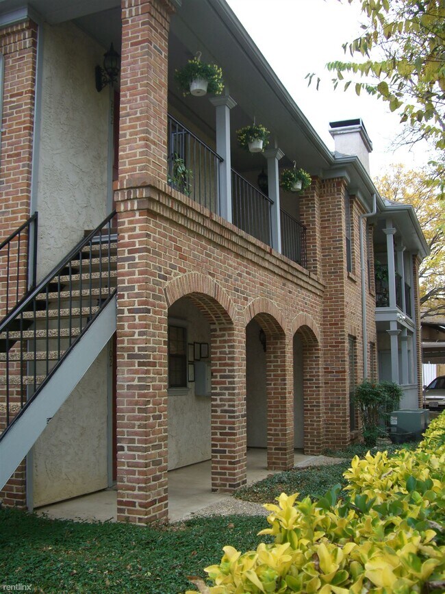 Building Photo - 1 br, 1 bath Condo - Park Lane Place Condos B
