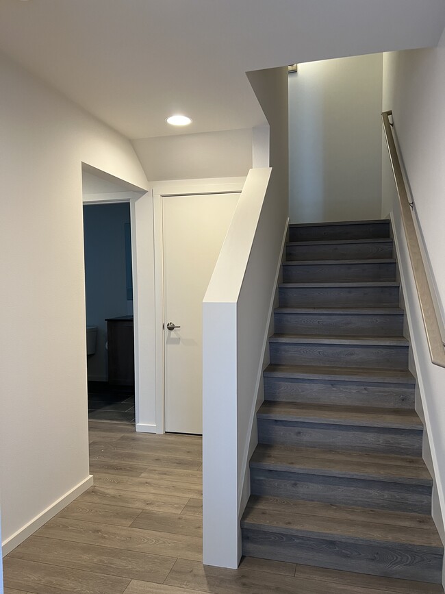 Building Photo - 3629 1st Ave NW