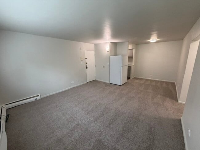 Building Photo - 21 N Dryden Pl