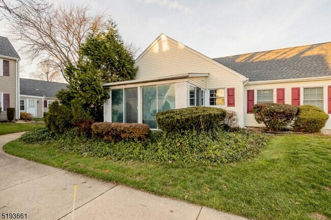 Building Photo - 180 Prescott Ln