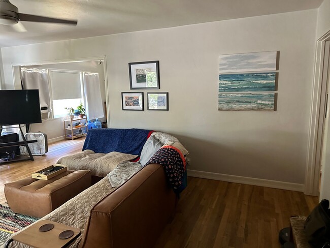 Foto del edificio - 3BD/1BA HUGE BACKYARD in Point Loma!