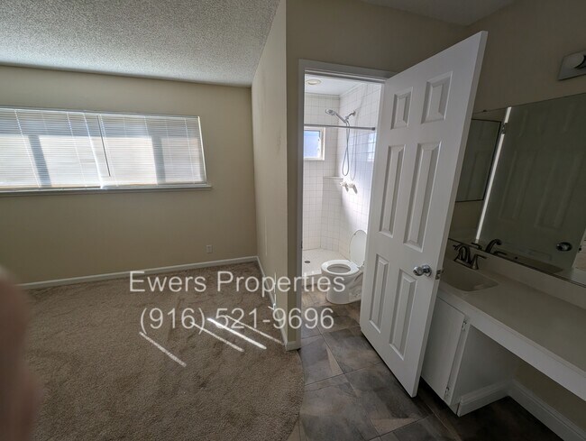 Building Photo - 4140 Stonecutter Way