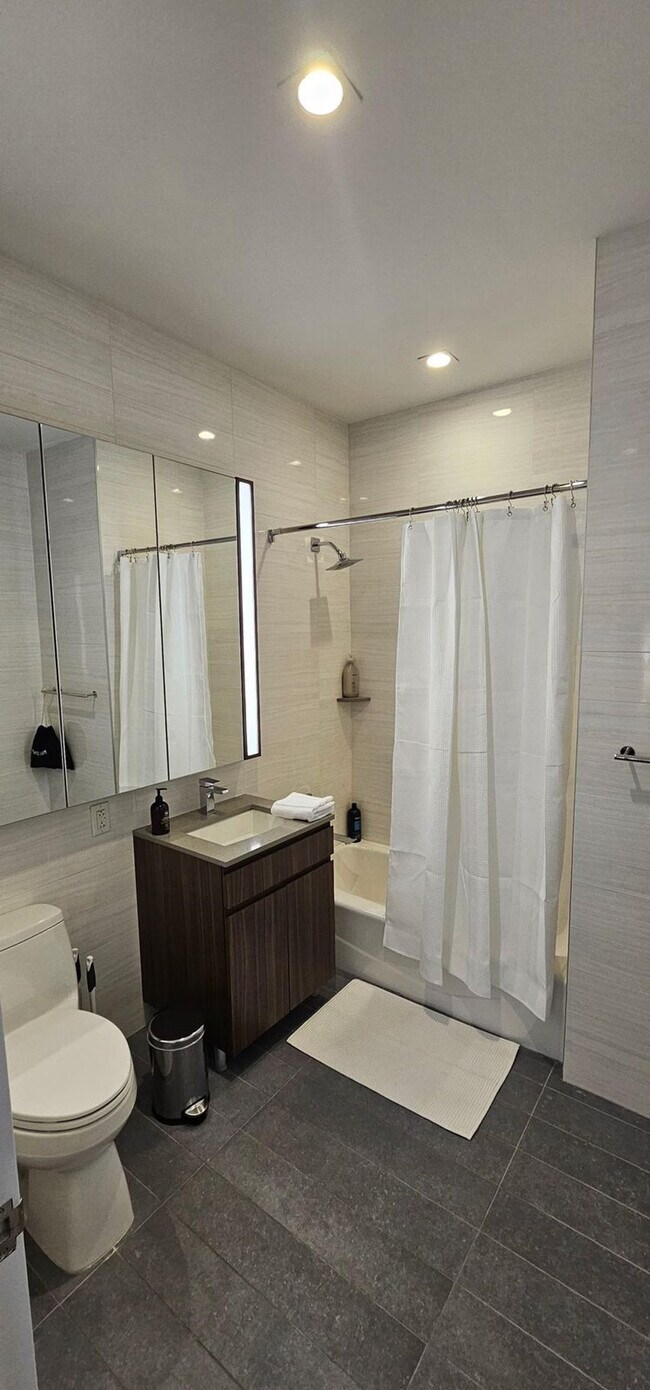 Foto del edificio - 508-507 W 28th St