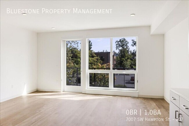 Foto del edificio - 7007 SW Hampton St