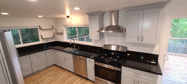 Building Photo - Beautiful Remodeled Home, 3 years ago, loc...