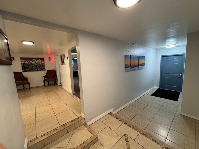 Foto del edificio - 2737 Garden St