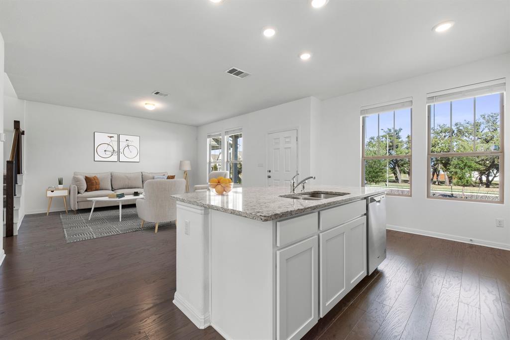 Primary Photo - 2429 Acoma Ln