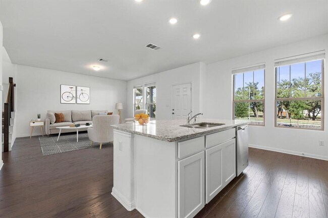 Foto del edificio - 2429 Acoma Ln