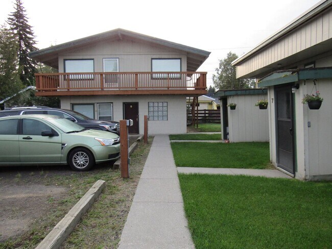 Foto del edificio - Charming 1 bedroom apt in quiet complex! T...
