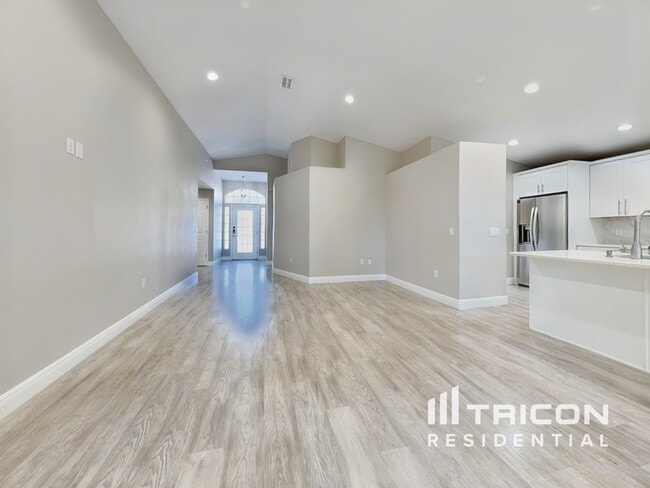 Building Photo - 11002 Millbury Ct