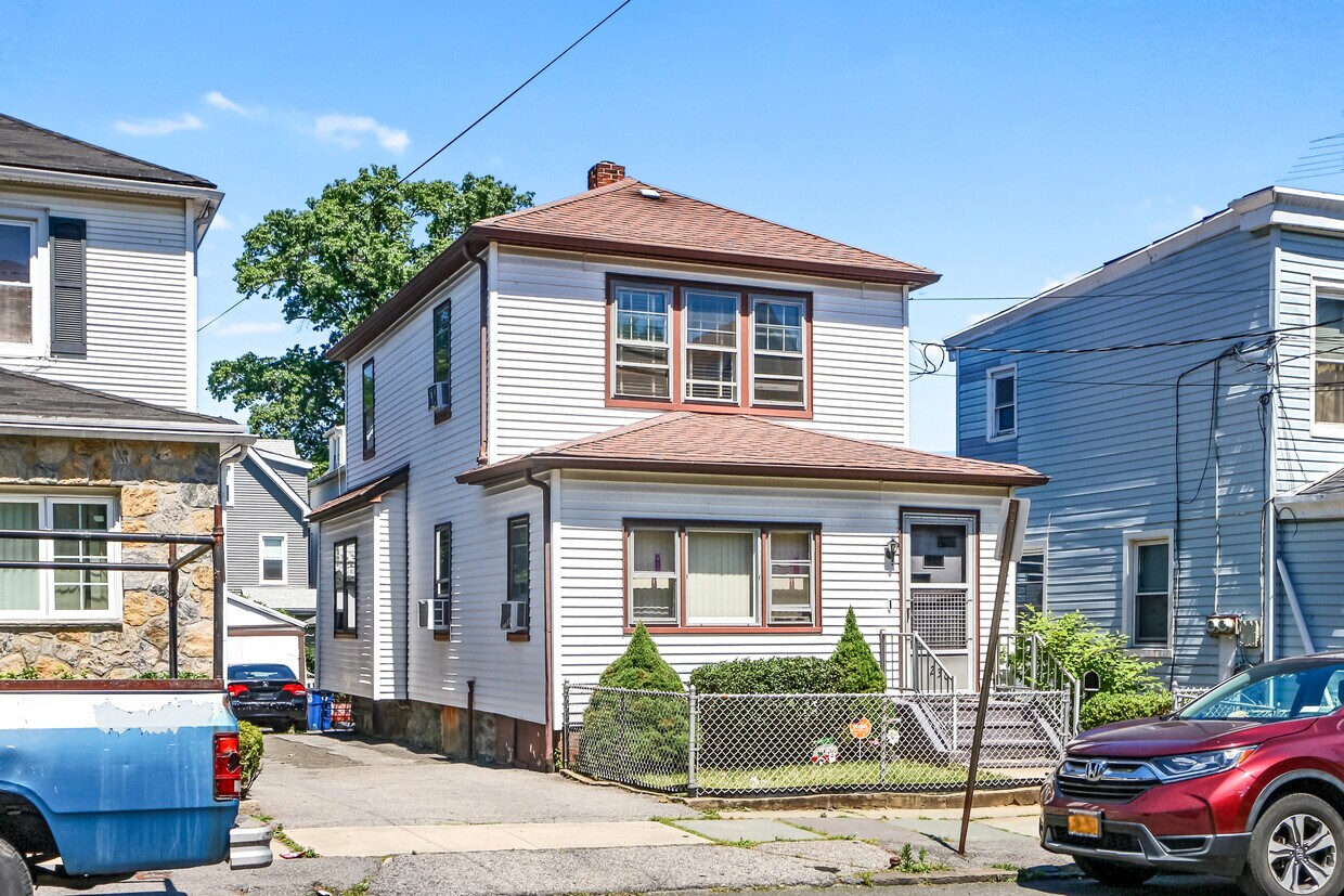 238 N High St, Mount Vernon, NY 10550 House Rental in Mount Vernon