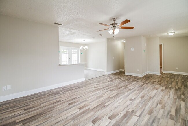 Building Photo - 1441 Wendy Ct