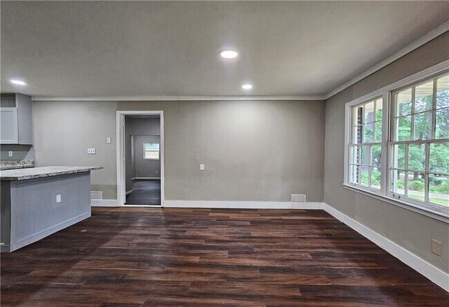 Foto del edificio - 4149 Connor Dr