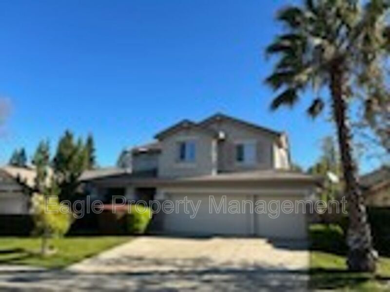 Primary Photo - 1040 Callander Way