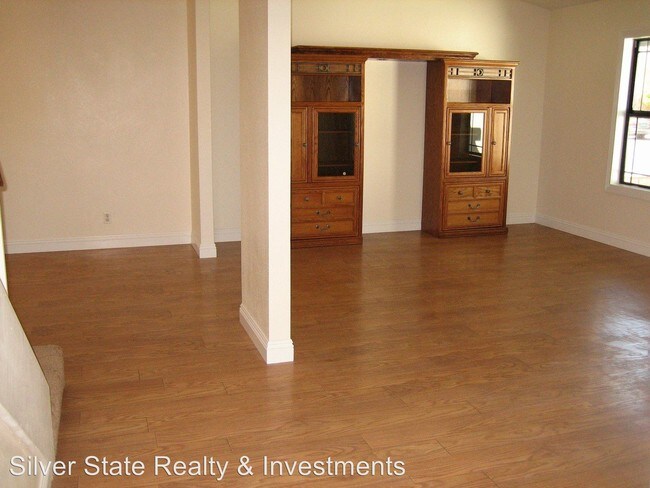 Building Photo - 4 br, 2.5 bath House - 4330 Hebron Drive