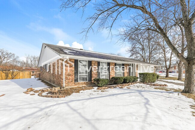 Foto del edificio - 5219 Robinview Ct