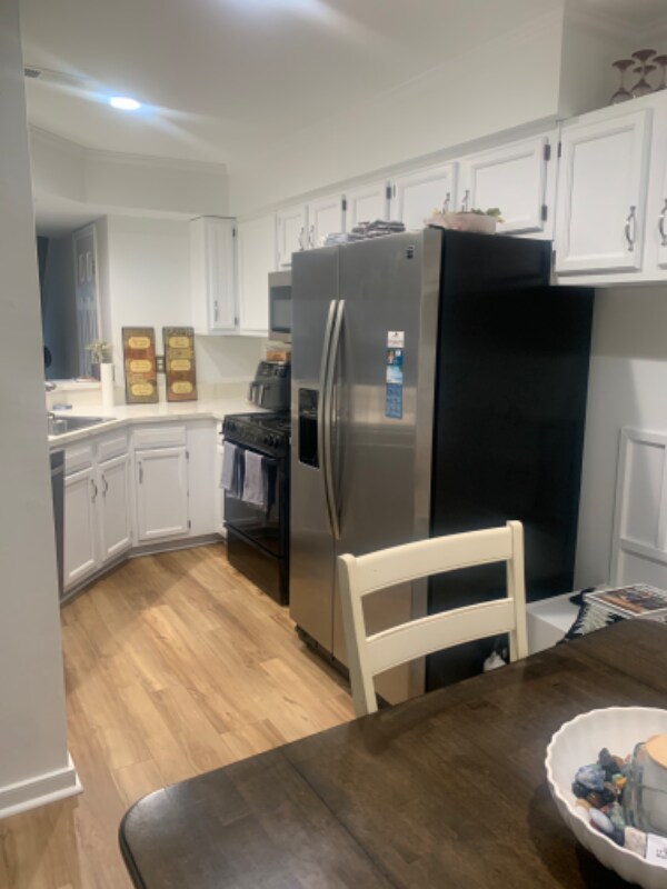 Foto del edificio - 7803 Camolin Ct