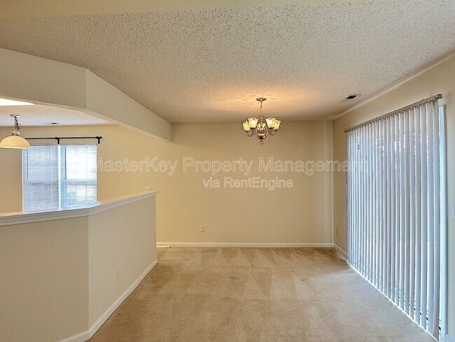 Building Photo - 413 Sapphire Dr