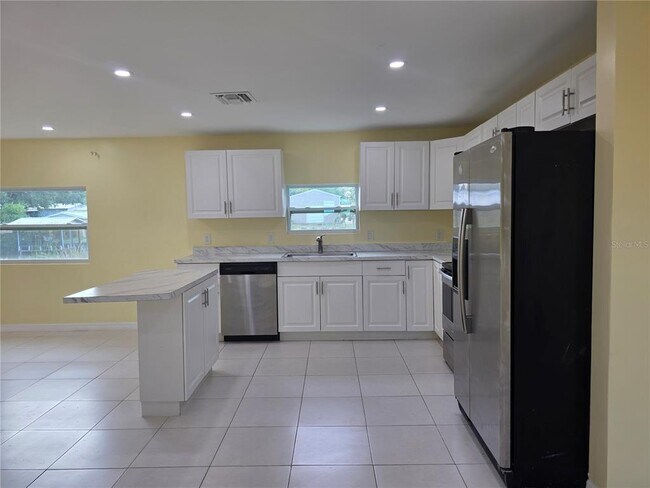 Foto del edificio - 3633 SE 20th Terrace