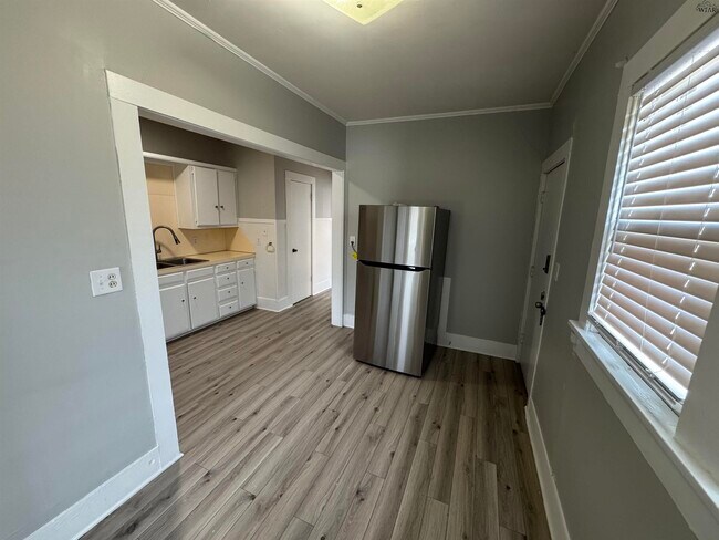 Foto del edificio - 1105 Bluff St