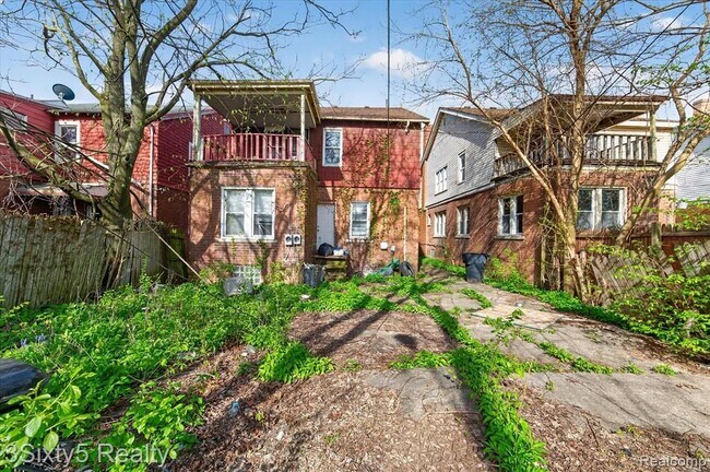 Building Photo - 14052 Northlawn St