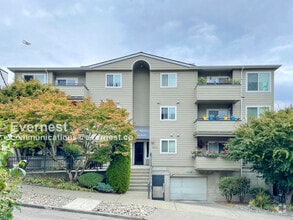 Building Photo - 3926 1st Ave NE