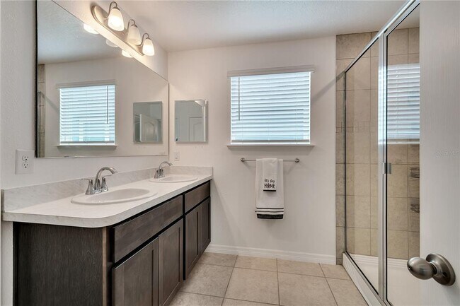 Foto del edificio - 900 Boca Vista Ct