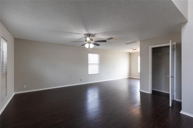 Building Photo - 13817 Golden Flax Trail