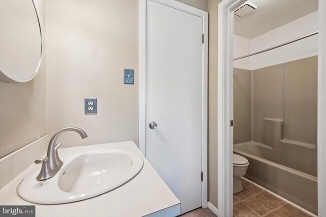 Foto del edificio - 502 Gregorys Way