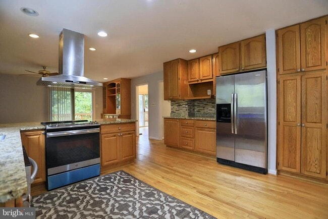 Building Photo - 1209 Merton Trail