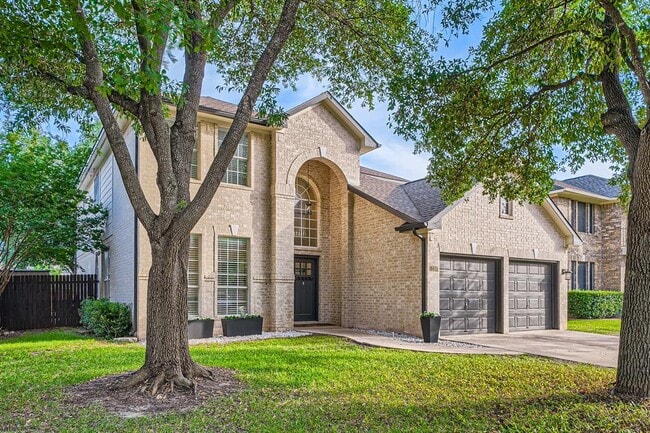 Building Photo - 1237 Fall Creek Loop