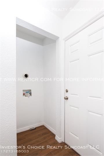Foto del edificio - 713 N Newport Ave