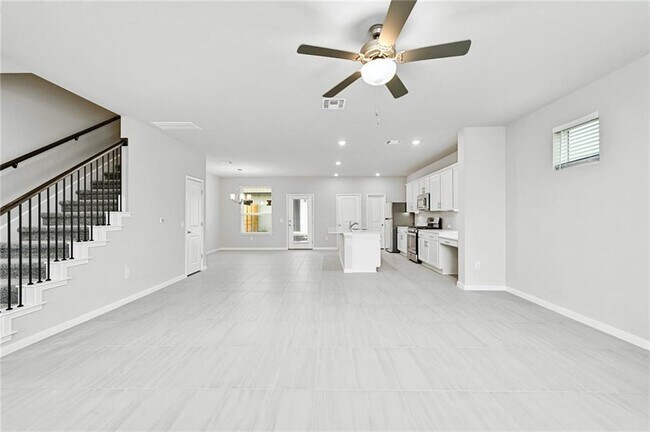 Building Photo - 5417 Baythorne Dr