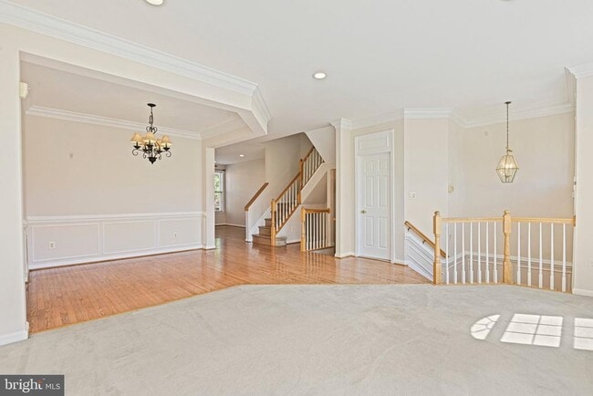 Foto del edificio - 2658 Logan Wood Dr