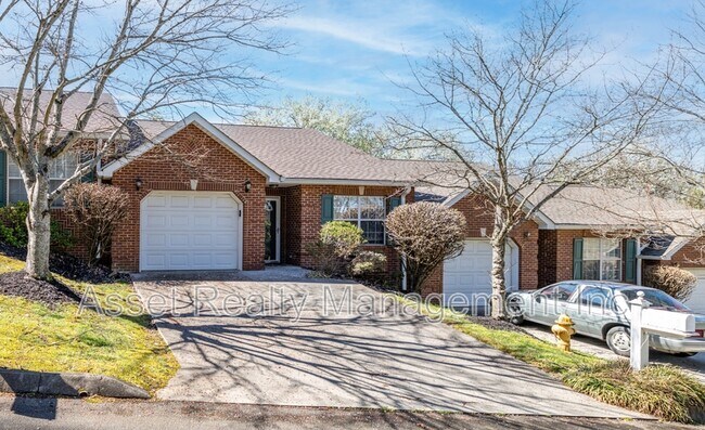 Building Photo - 1315 Lucy Way