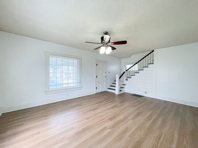 Foto del edificio - Updated 3 bedroom home
