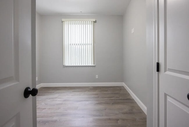 Photo - 6899 Post Rd Apartment