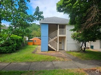 Building Photo - 525-535 19th St SE