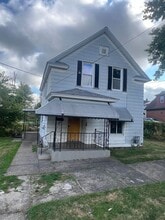 Building Photo - 2613 Brandes St