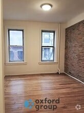 Building Photo - 174 Spring St