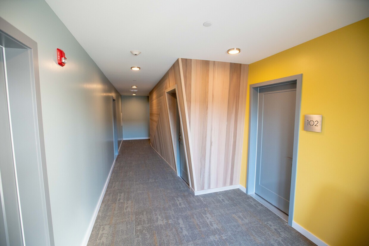 Foto principal - 303 Edmonds St