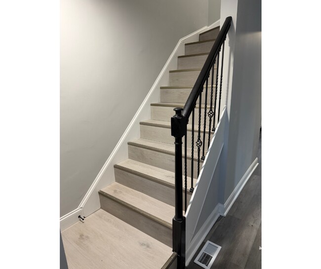 Foto del edificio - 1271 Limit Ave